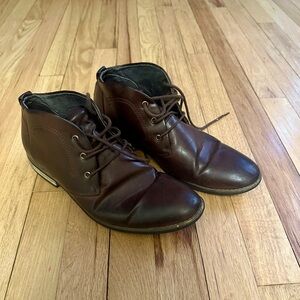 Men’s dark brown Adolfo dress shoes size 9.5